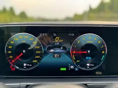 2021 Mercedes-Benz GLE Coupe 350 e 4MATIC SUV, чёрный — фото 13