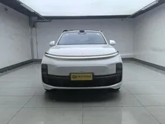 2025 Li Auto L8 Ultra, белый — фото 1