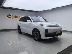 2025 Li Auto L8 Ultra, белый — фото 3