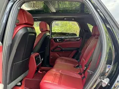 2022 Porsche Cayenne 3.0T Platinum, чёрный — фото 10