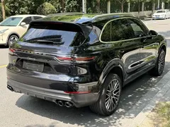 2022 Porsche Cayenne 3.0T Platinum, чёрный — фото 12