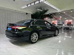 2021 Toyota Camry 2.5Q Flagship — фото 4