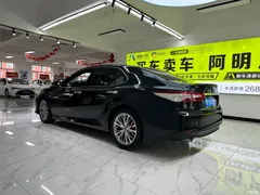 2021 Toyota Camry 2.5Q Flagship — фото 6