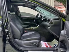 2021 Toyota Camry 2.5Q Flagship — фото 15