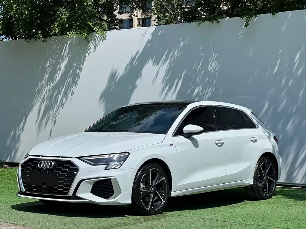 2023 Audi A3 Sportback 35 TFSI Fashion Sport