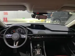 2022 Mazda 3 2.0L AT, белый — фото 9