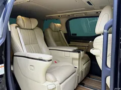 2021 Toyota Vellfire Crown Hybrid 2.5L HV Premium — фото 6
