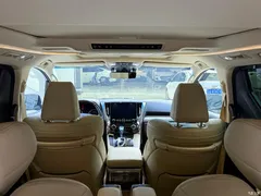 2021 Toyota Vellfire Crown Hybrid 2.5L HV Premium — фото 11
