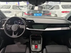 2023 Audi A3 L Limousine 35 TFSI Fashion Sport, зелёный — фото 19
