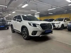 2024 Subaru Forester 2.5i AWD Flagship EyeSight, белый — фото 3
