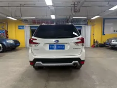 2024 Subaru Forester 2.5i AWD Flagship EyeSight, белый — фото 7