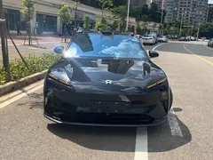 2023 Nio ET5T 75kWh Touring, чёрный — фото 2