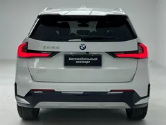 2023 BMW X1 X, белый — фото 18