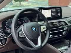 2021 BMW 5 Series 5 535Le, белый — фото 17