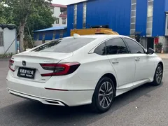 2022 Honda Accord Hybrid 2.0L, белый — фото 5