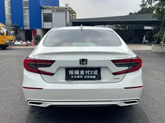 2022 Honda Accord Hybrid 2.0L, белый — фото 6