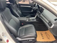 2022 Honda Accord Hybrid 2.0L, белый — фото 20