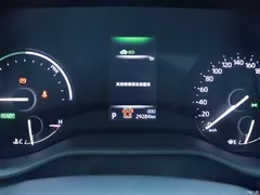 2023 Toyota Granvia 2.5L Hybrid Premium PLUS — фото 21