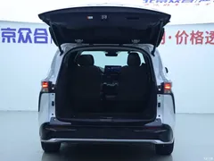 2023 Toyota Granvia 2.5L Hybrid Premium PLUS — фото 25