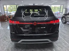 2023 Volkswagen Tayron 280TSI 2WD Plus, чёрный — фото 6