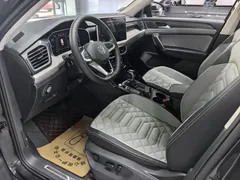2023 Volkswagen Tayron 280TSI 2WD Plus, чёрный — фото 7