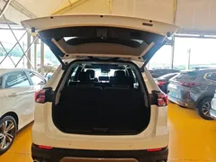 2022 Chery Tiggo 8 Pro 390T 2WD 7-seat, белый — фото 19