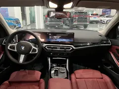 2023 BMW 3 Series 320Li M Sport Package, чёрный — фото 19