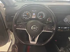 2022 Nissan X-Trail 2.0L 2WD Premium, белый — фото 3