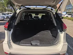 2022 Nissan X-Trail 2.0L 2WD Premium, белый — фото 9