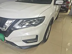 2022 Nissan X-Trail 2.0L 2WD Premium, белый — фото 15