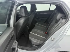 2023 Volkswagen Golf 280TSI DSG R-Line — фото 12