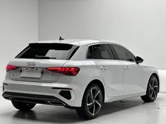 2023 Audi A3 Sportback 35 TFSI Fashion Sport, белый — фото 7