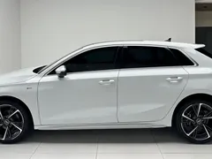 2023 Audi A3 Sportback 35 TFSI Fashion Sport, белый — фото 21