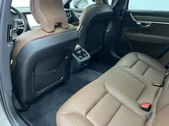 2022 Volvo V90 Cross Country B5 AWD — фото 19