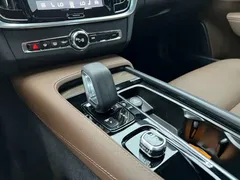 2022 Volvo V90 Cross Country B5 AWD — фото 20