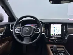 2022 Volvo V90 Cross Country B5 AWD — фото 31