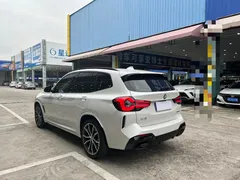 2022 BMW X3 xDrive30i M, белый — фото 14