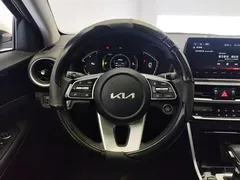 2021 Kia Cerato 1.5L CVT, белый — фото 15