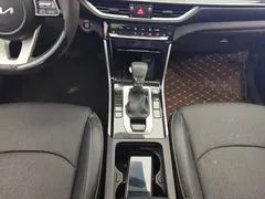 2021 Kia Cerato 1.5L CVT, белый — фото 16