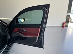 2022 BMW 3 Series 325i M, чёрный — фото 24