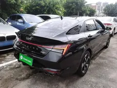 2021 Hyundai Elantra 240TGDi DCT LUX Premium, чёрный — фото 7