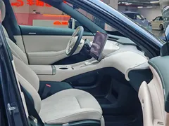 2025 Xiaomi YU7 4WD Pro, синий — фото 16