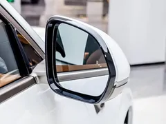 2025 Li Auto L9 Ultra, белый — фото 11
