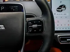 2025 Li Auto L9 Ultra, белый — фото 27