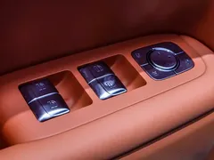 2025 Li Auto L9 Ultra, белый — фото 33