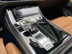 2022 Audi RS Q8 RS Q8 4.0T — фото 14