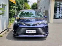 2021 Toyota SIENNA 2.5L US standard — фото 2