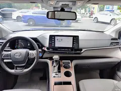 2021 Toyota SIENNA 2.5L US standard — фото 10