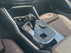 2022 BMW 3 Series 320i — фото 14