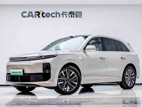 2025 Li Auto L6 Pro